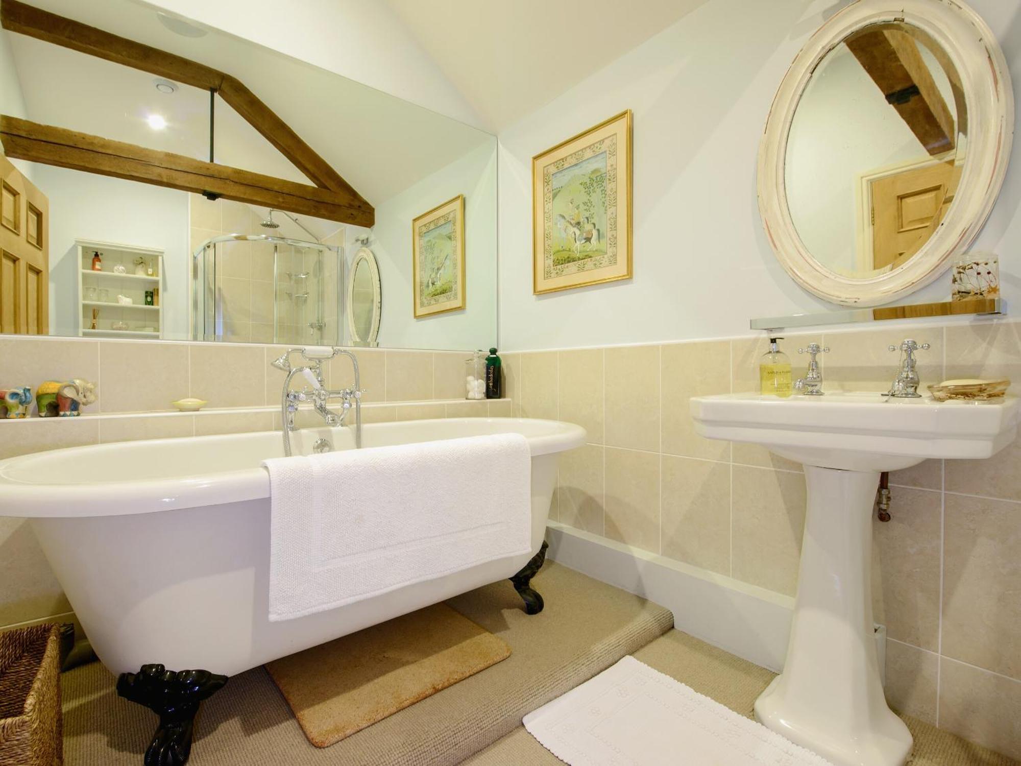 Вилла The Stables At Weedon Hill Farm Church Stowe Экстерьер фото